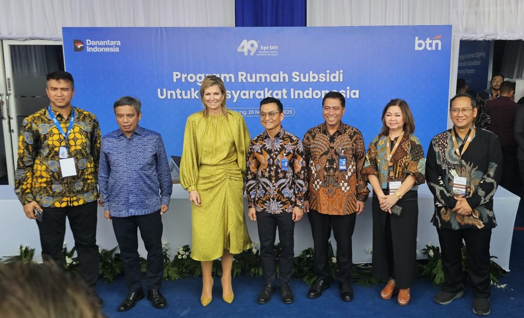 perumahan gran harmoni cibitung - kunjungan ratu belanda